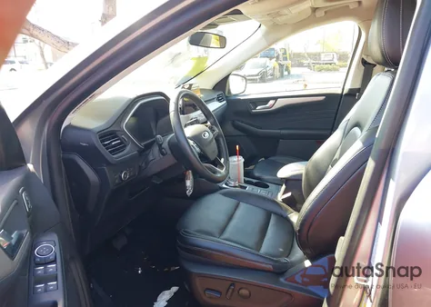 2022 Ford Escape Sel Plug-In Hybrid from USA, damaged, VIN 1FMCU0KZ4NUB95027